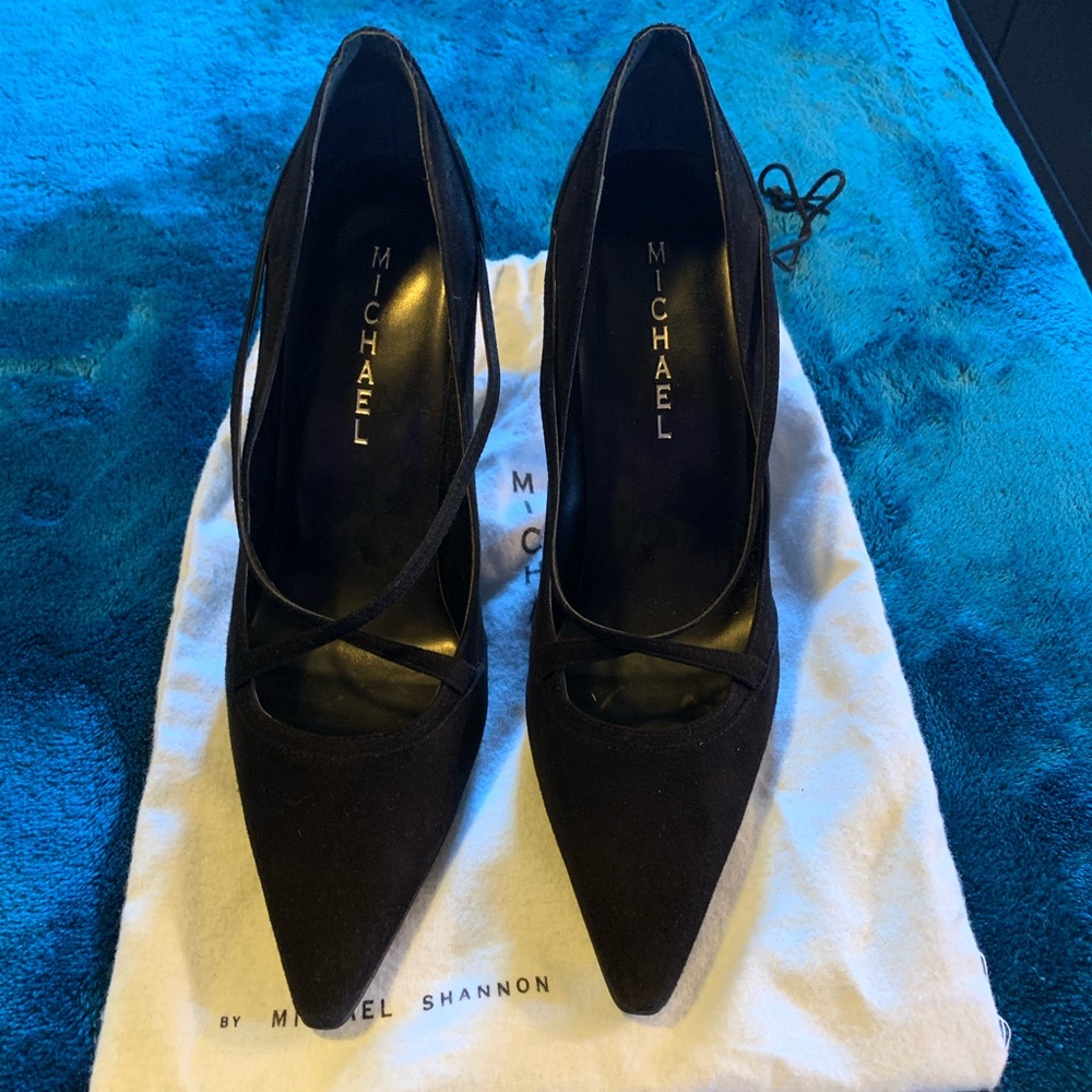 Black Michael Shannon 3.5 inch heel. Worn once.